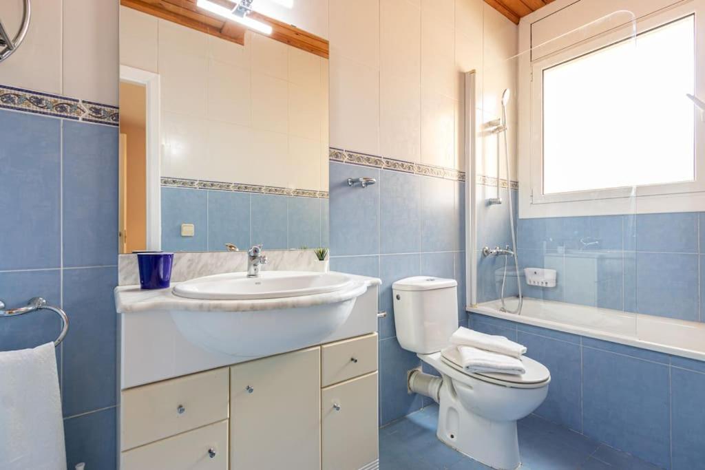 Вілла Casita Con Jardin, Bbq, Wifi, Centro Y Playa Емпуріабрава Екстер'єр фото