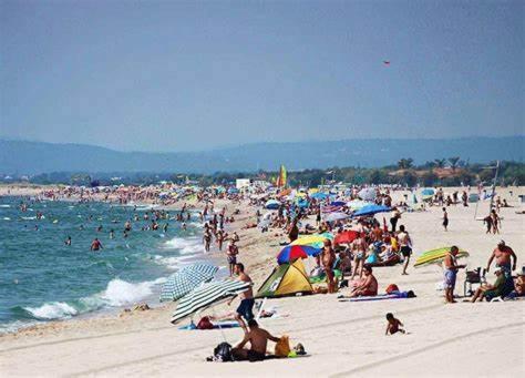 Вілла Casita Con Jardin, Bbq, Wifi, Centro Y Playa Емпуріабрава Екстер'єр фото